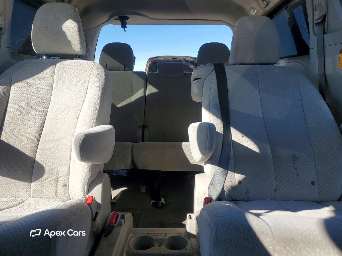 Toyota Sienna 2014