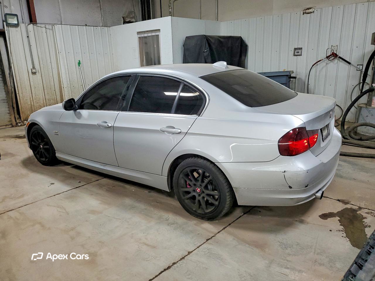 BMW Series 3 2011