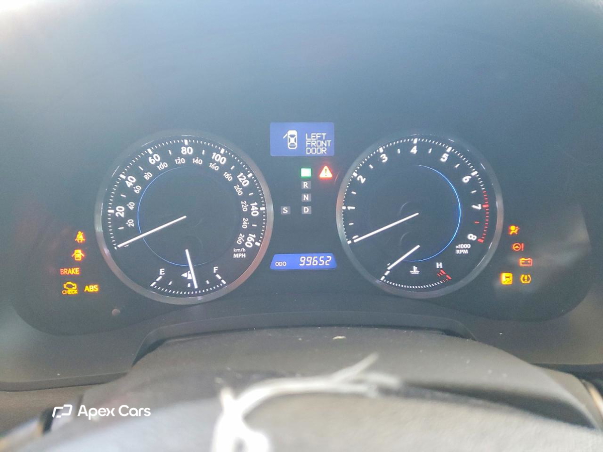 Lexus IS 2011