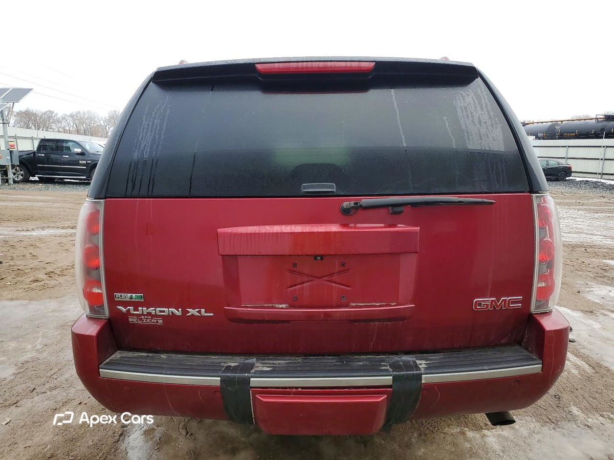 GMC Yukon 2010