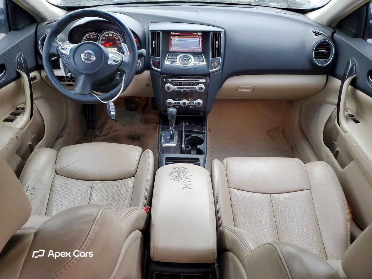 Nissan Maxima 2014