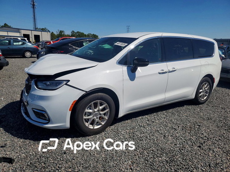 Chrysler Pacifica 2024 - Image 1 of 14