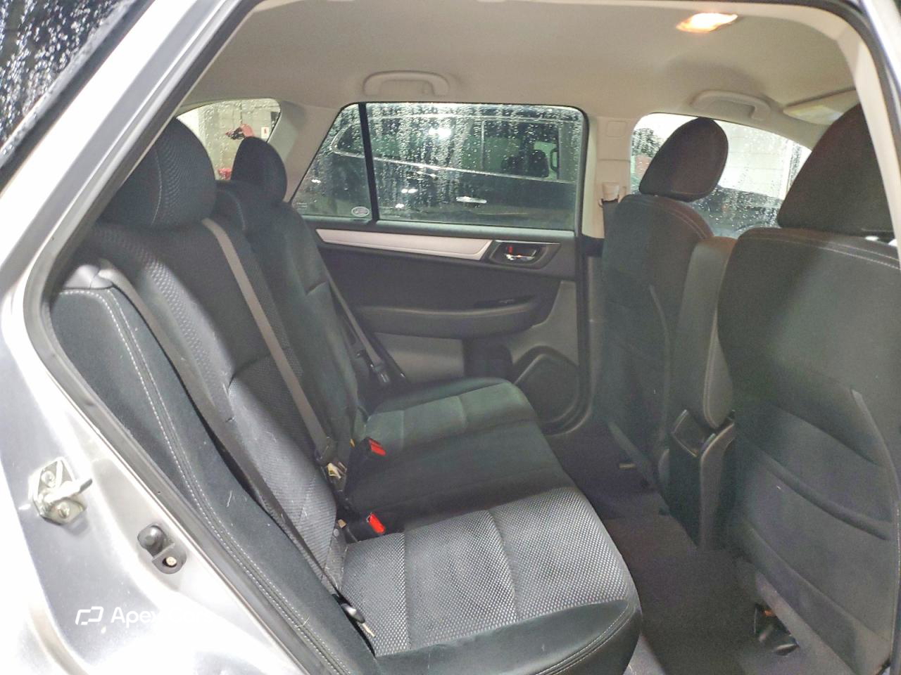 Subaru Outback 2016