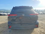 Toyota Highlander 2021