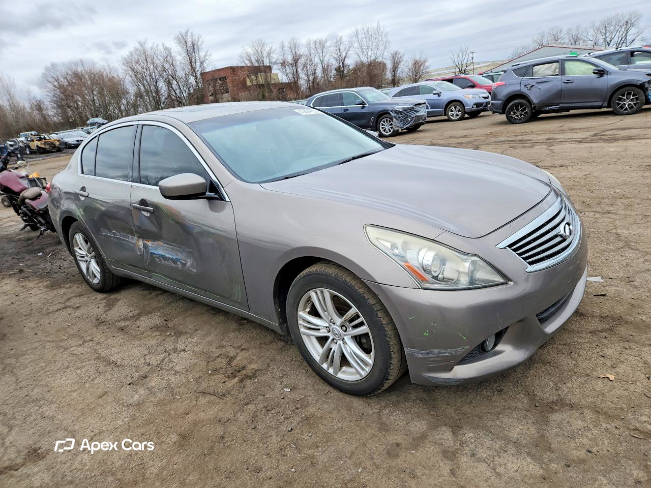 Infiniti G 2013