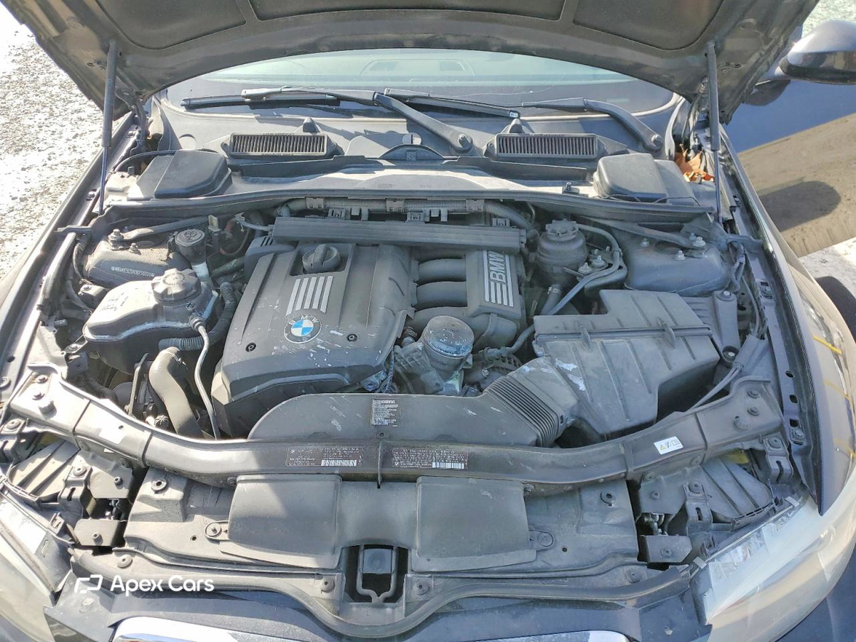 BMW Series 3 2012