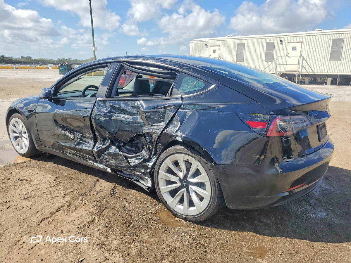 Tesla Model 3 2023