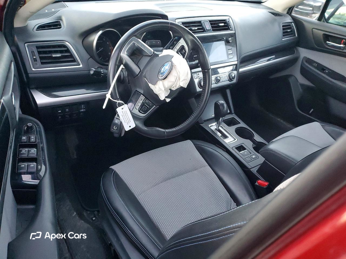 Subaru Legacy 2017
