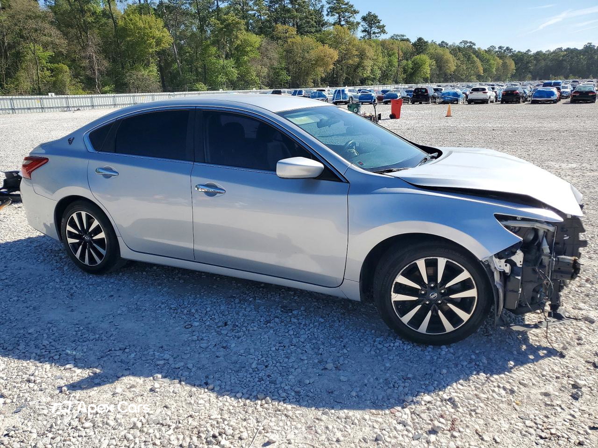 Nissan Altima 2018