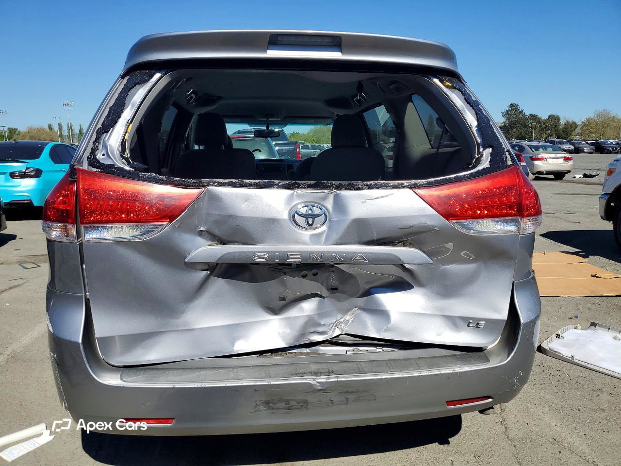 Toyota Sienna 2012
