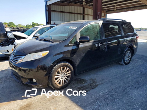 Toyota Sienna 2016 - Image 1 of 14