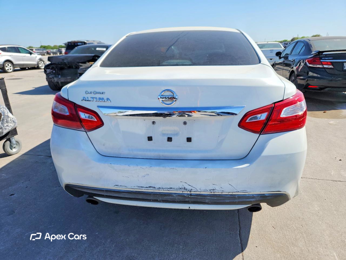 Nissan Altima 2017