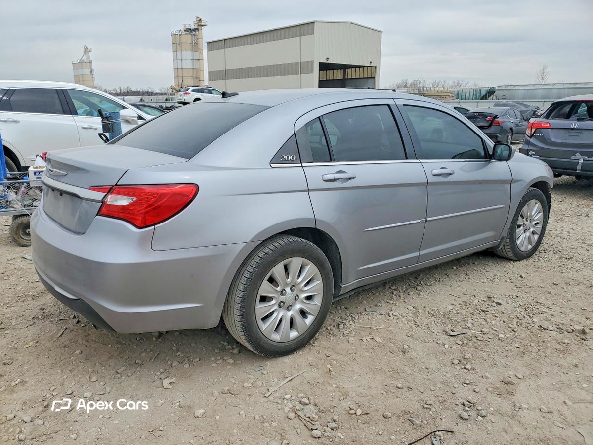 Chrysler 200 2013