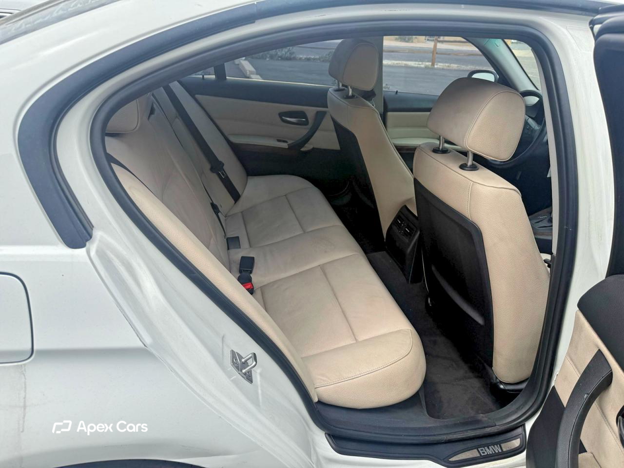 BMW Series 3 2011