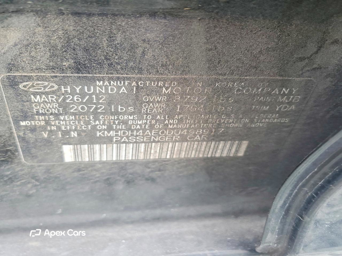 Hyundai Elantra 2013