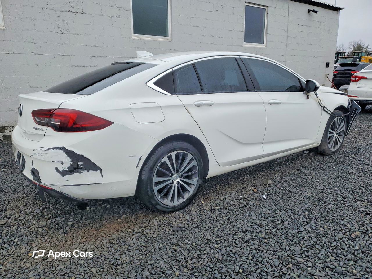 Buick Regal 2018