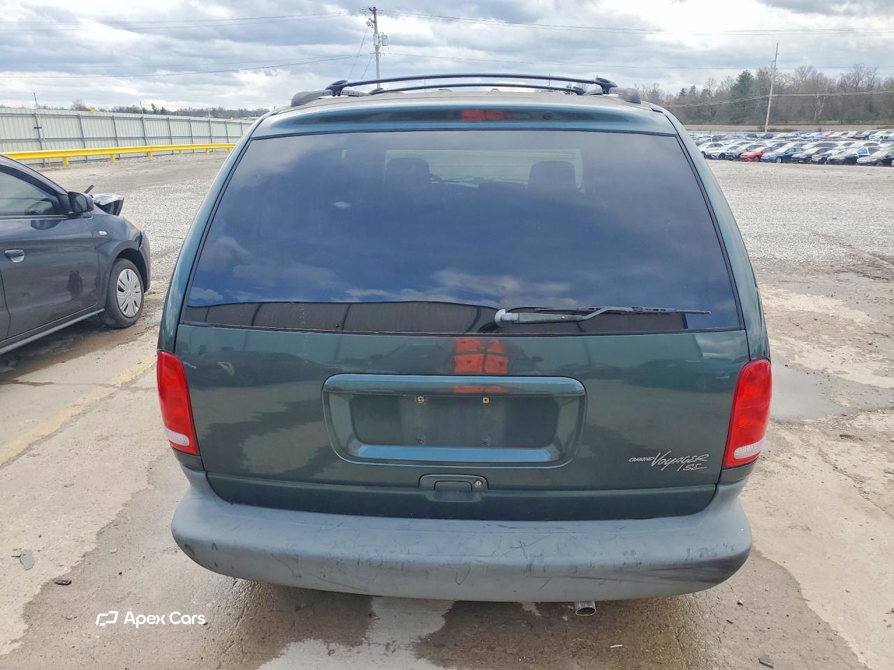 Plymouth Voyager 2000