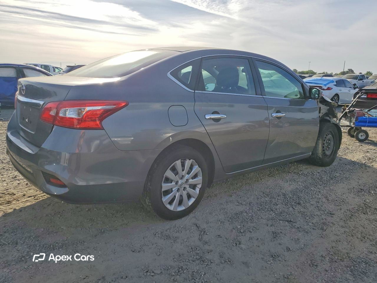 Nissan Sentra 2018