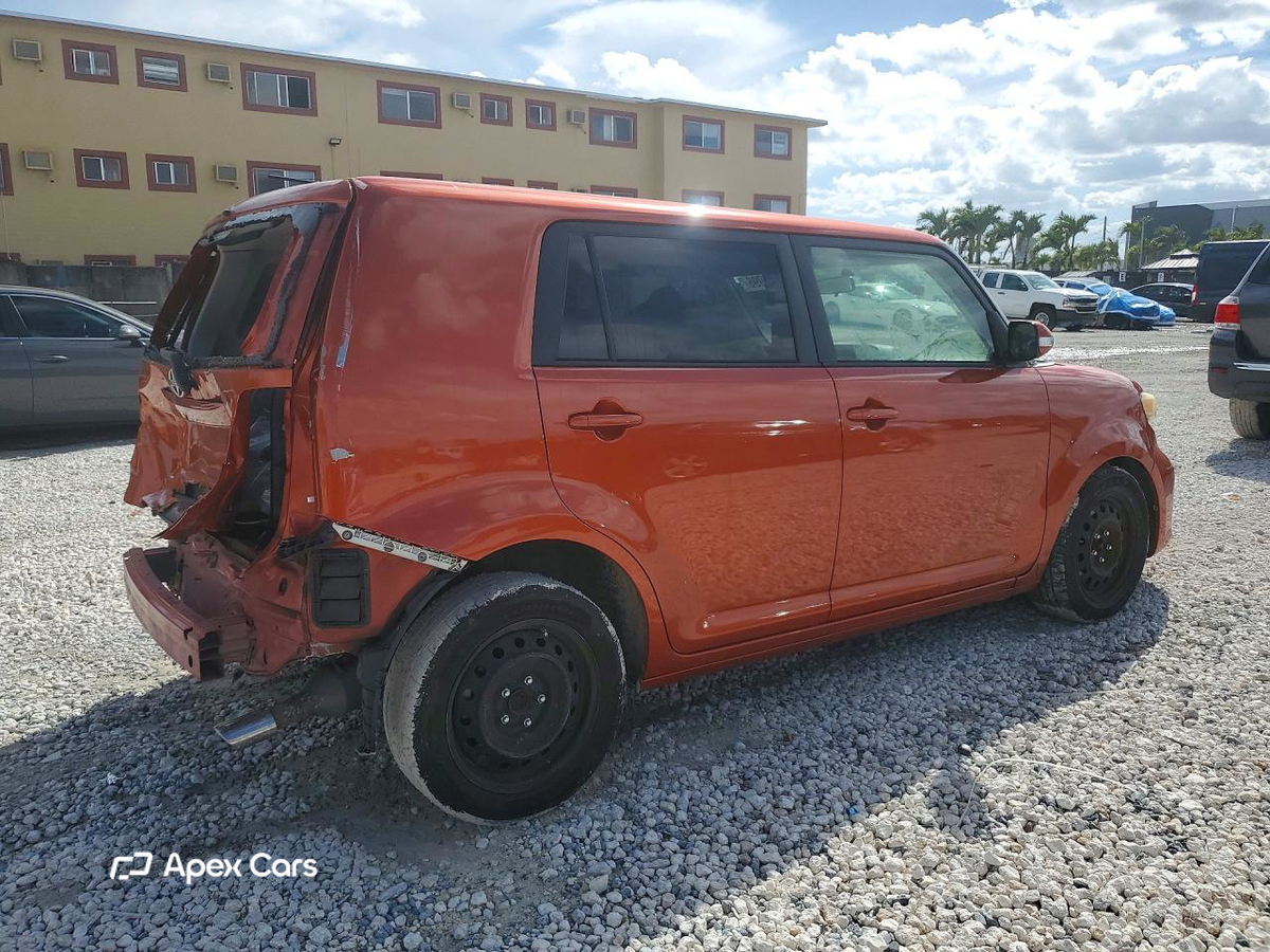 Scion xB 2012