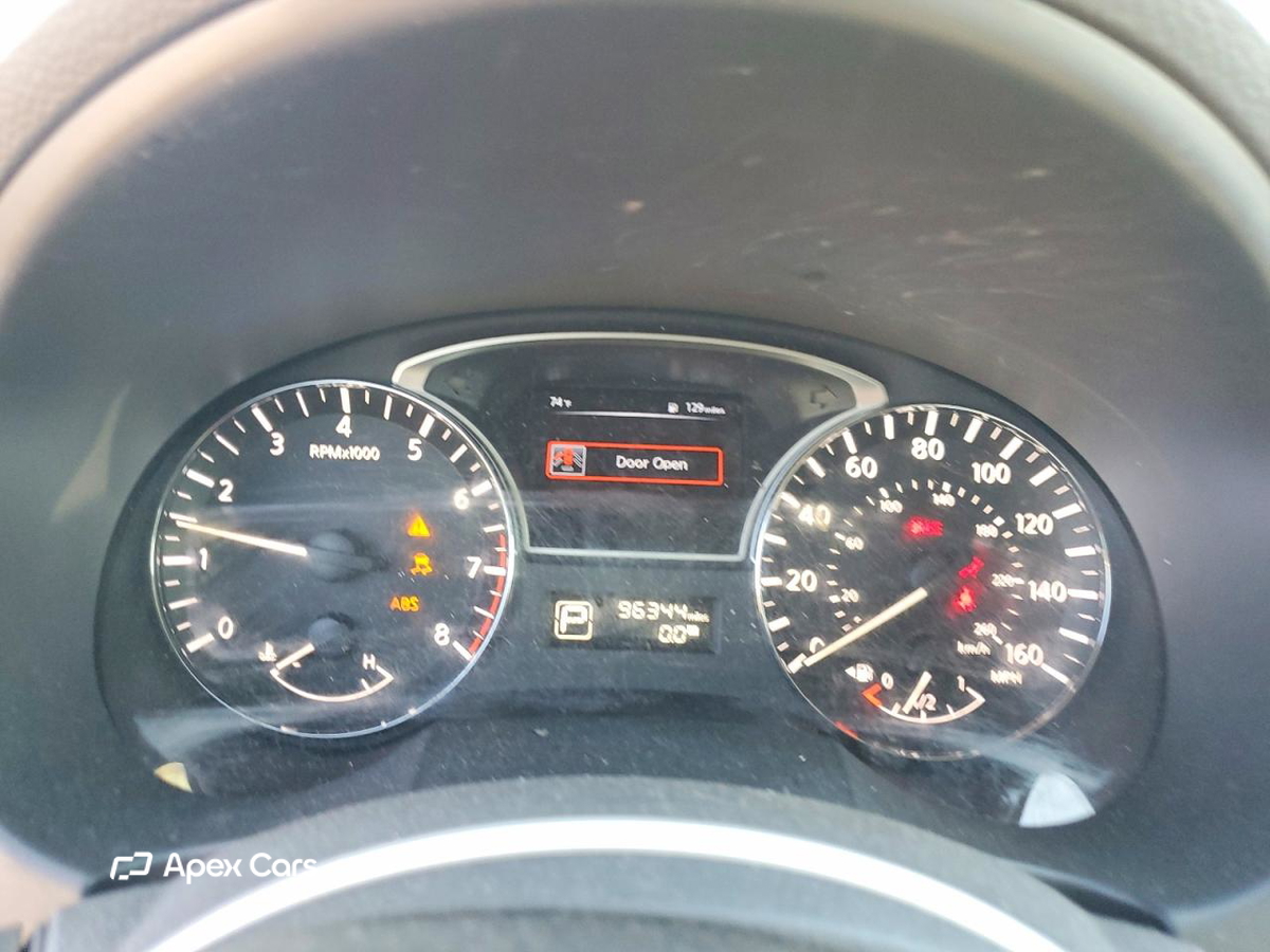 Nissan Altima 2015