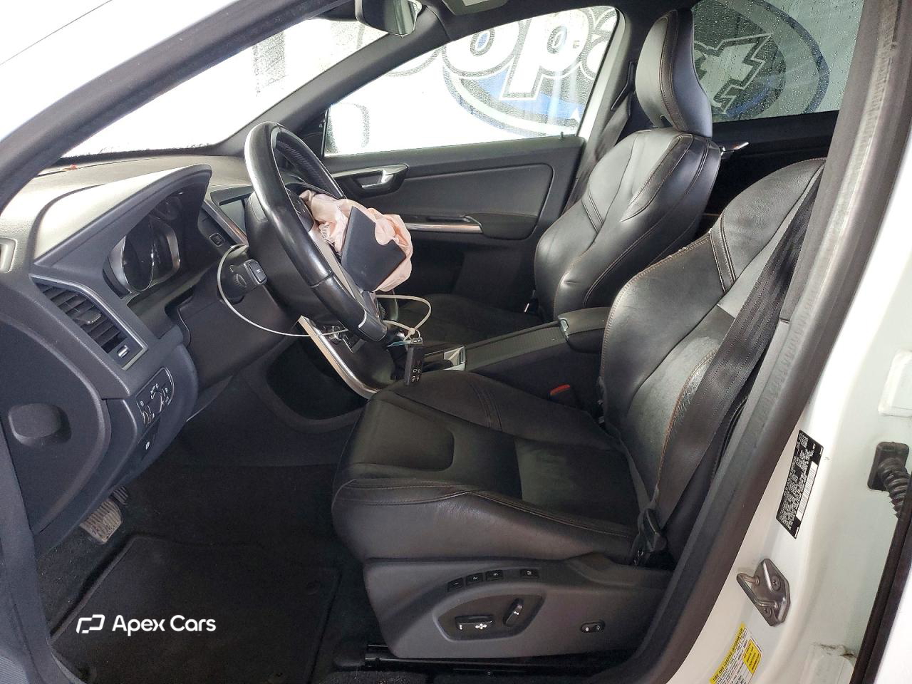 Volvo XC60 2015