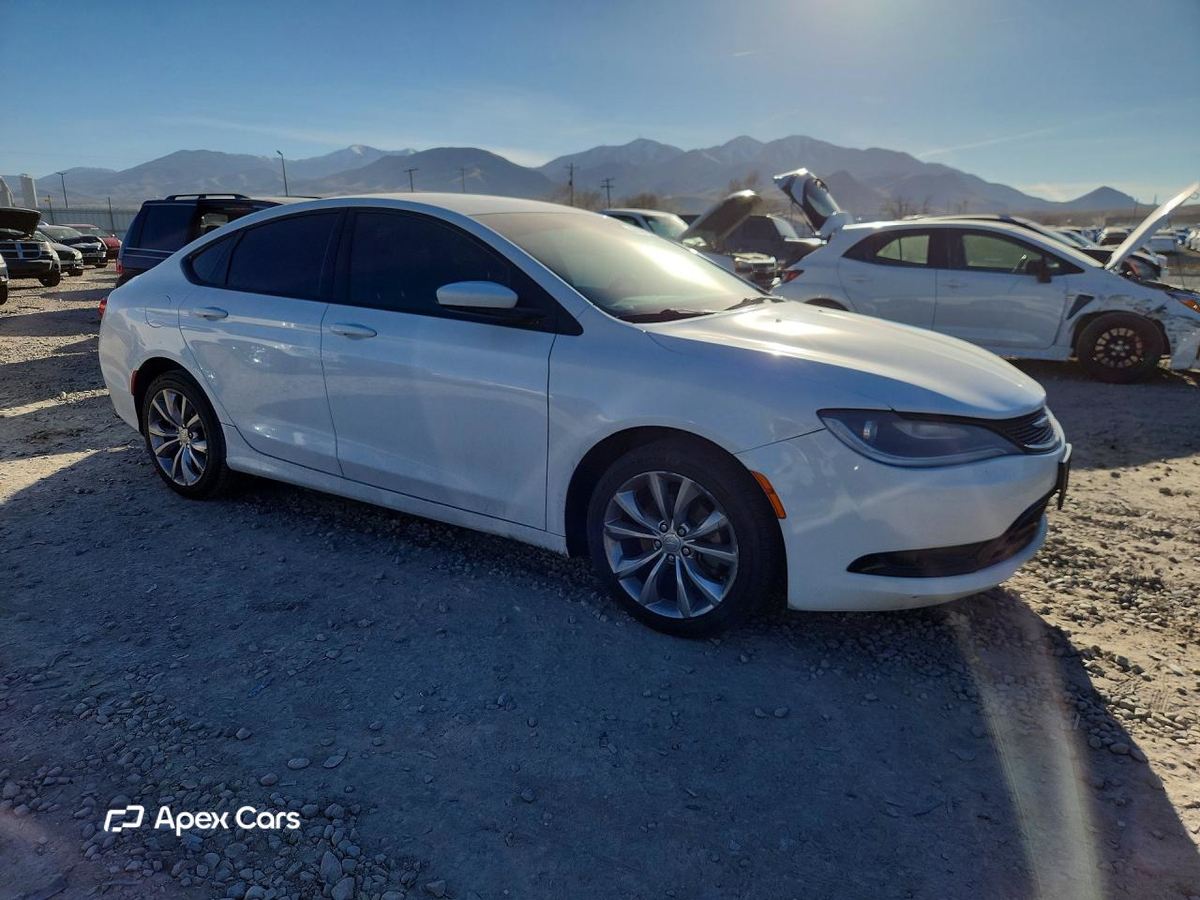 Chrysler 200 2015