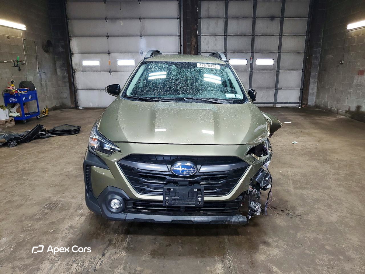 Subaru Outback 2025