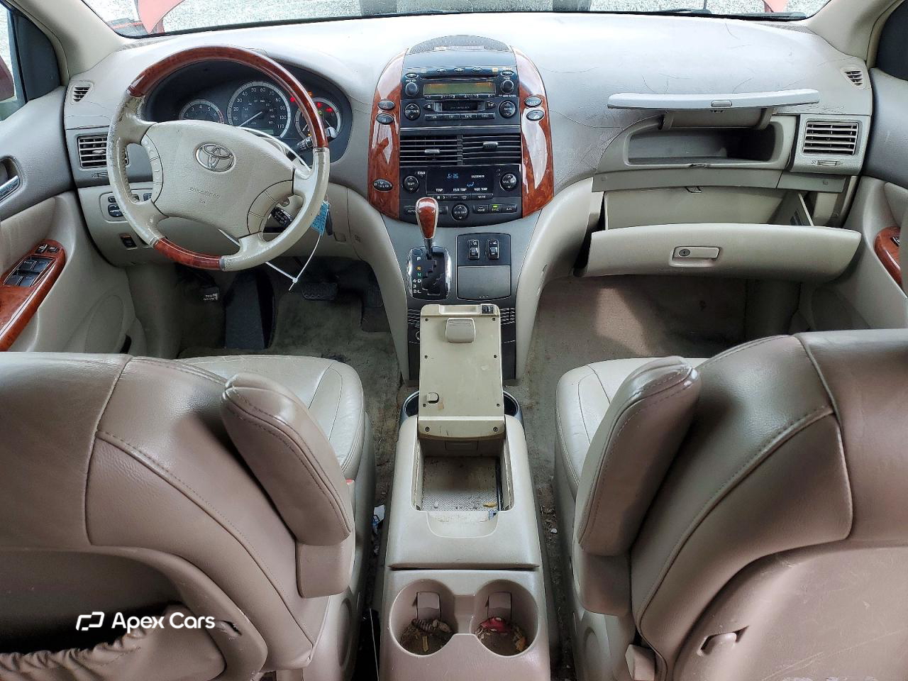 Toyota Sienna 2004