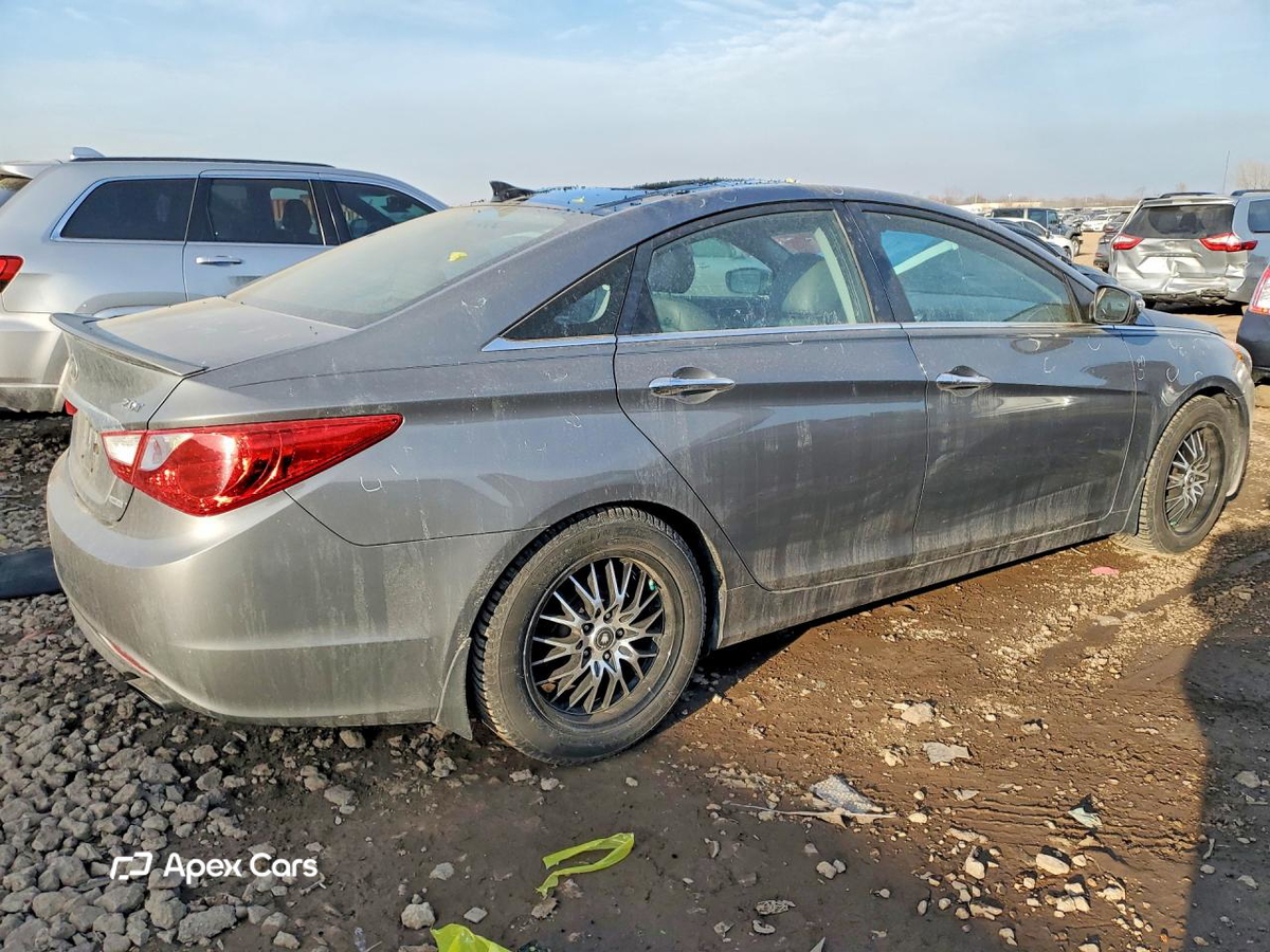 Hyundai Sonata 2013