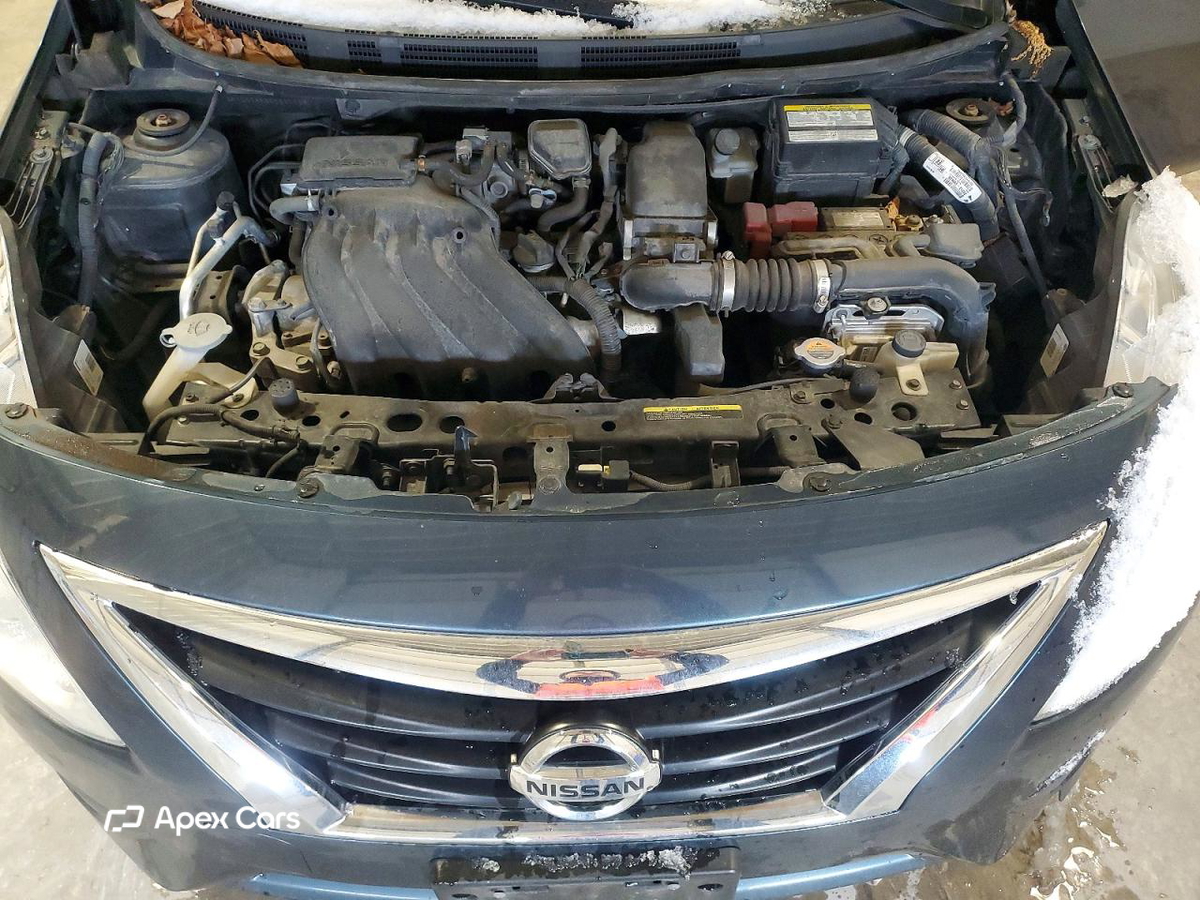 Nissan Versa 2016