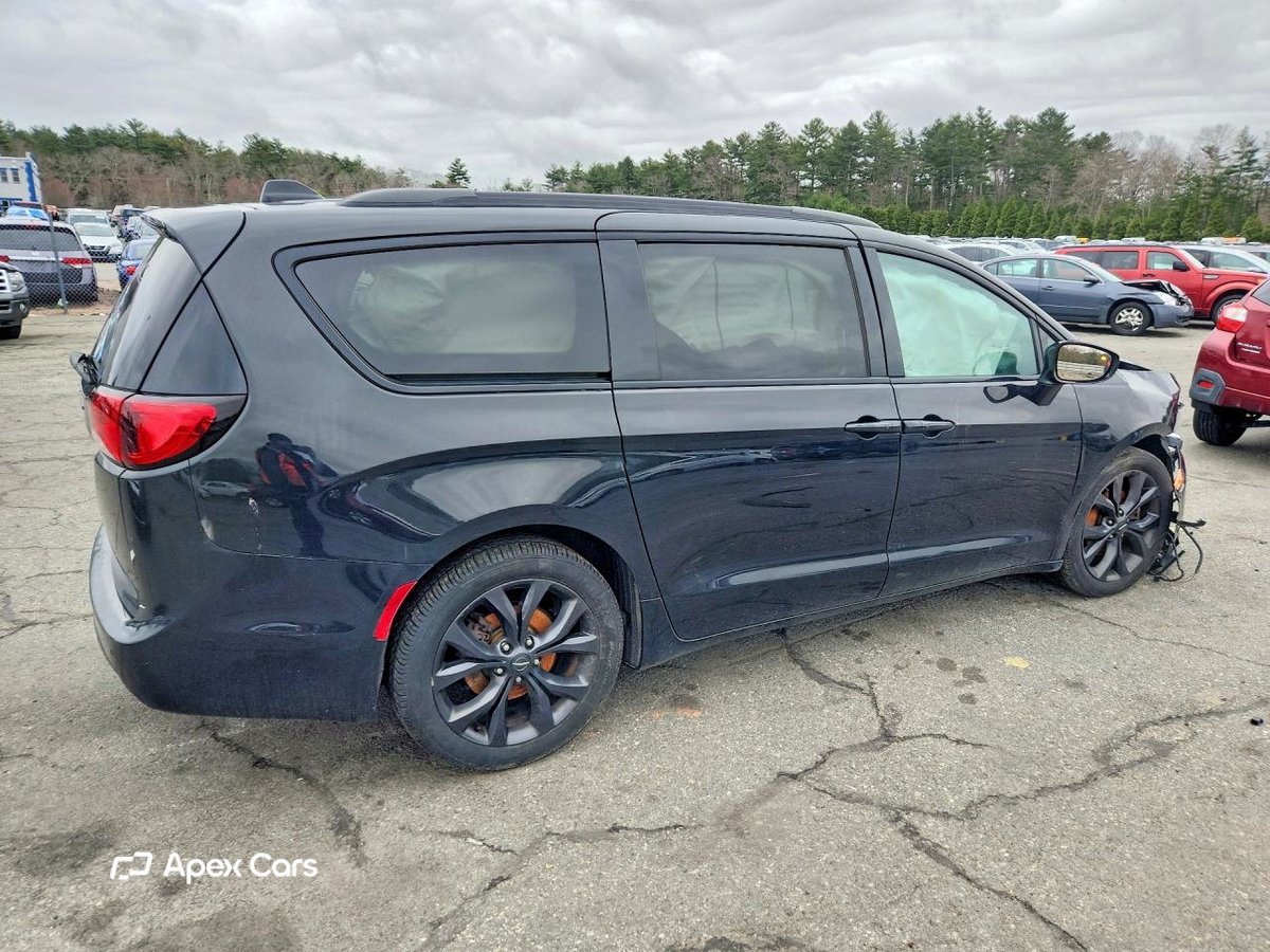 Chrysler Pacifica 2020
