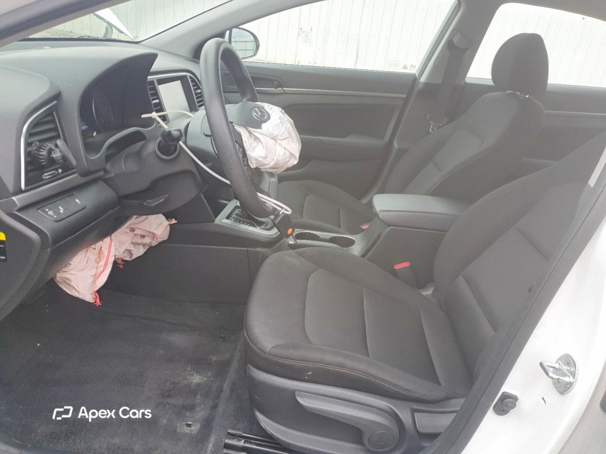 Hyundai Elantra 2018