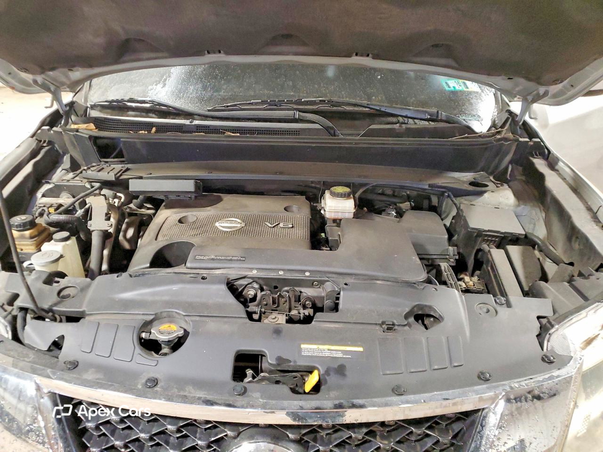 Nissan Pathfinder 2013