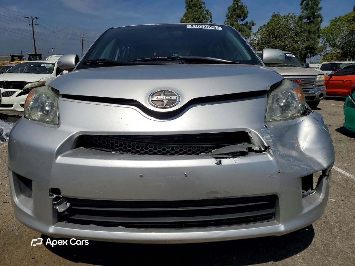 Scion xD 2012