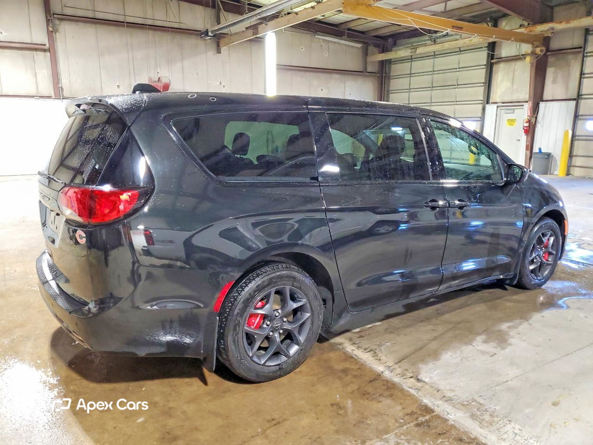 Chrysler Pacifica 2020