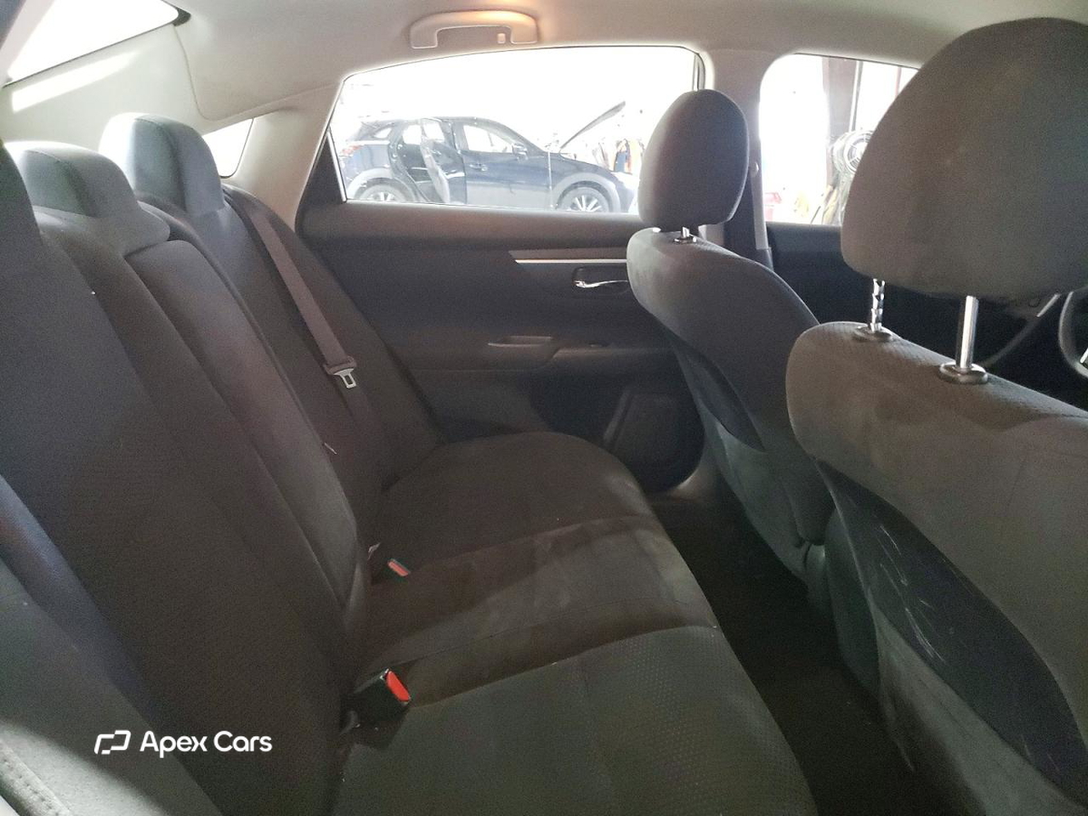 Nissan Altima 2015