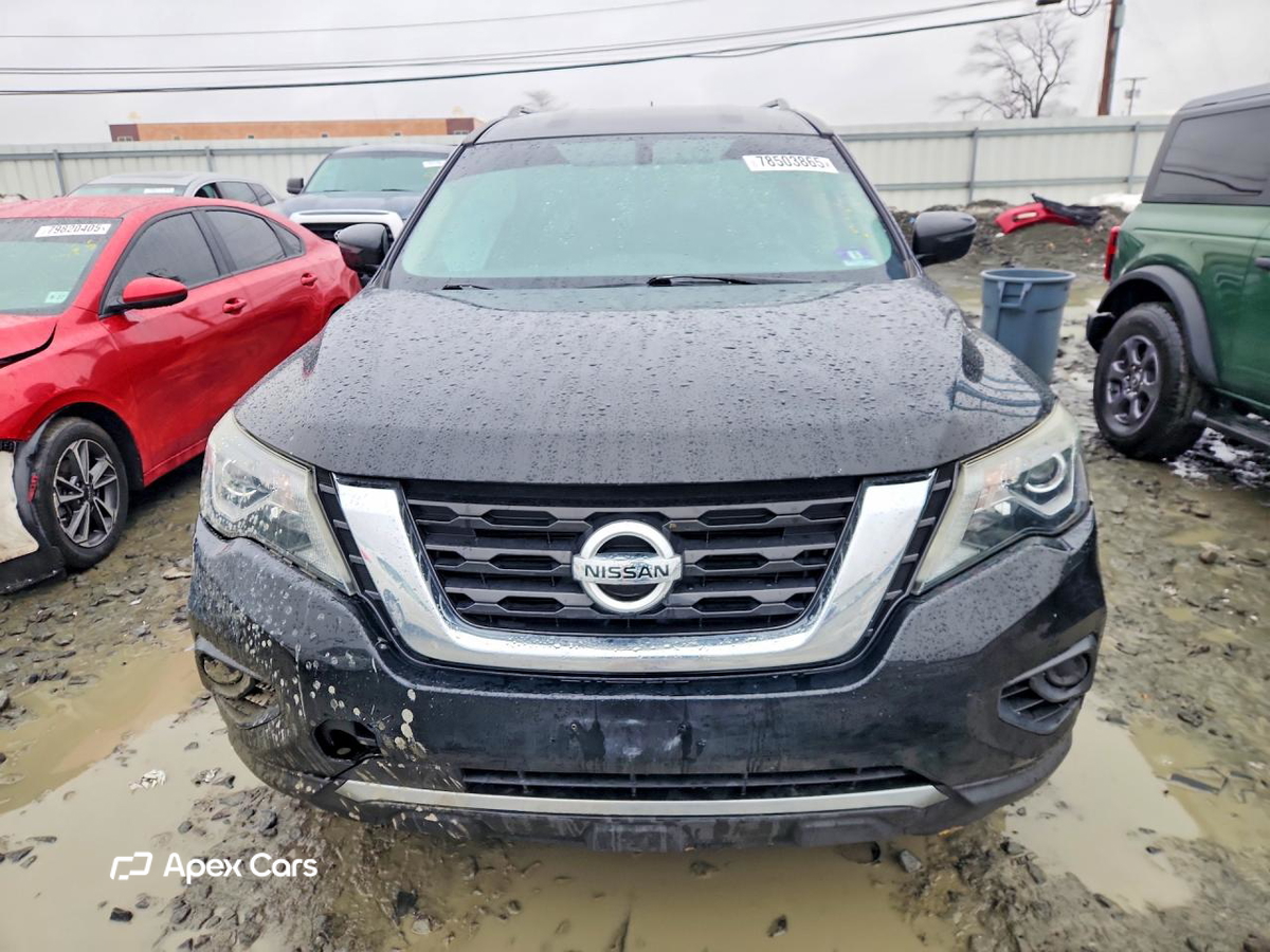Nissan Pathfinder 2017