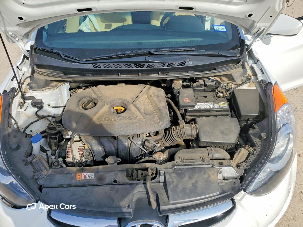 Hyundai Elantra 2013
