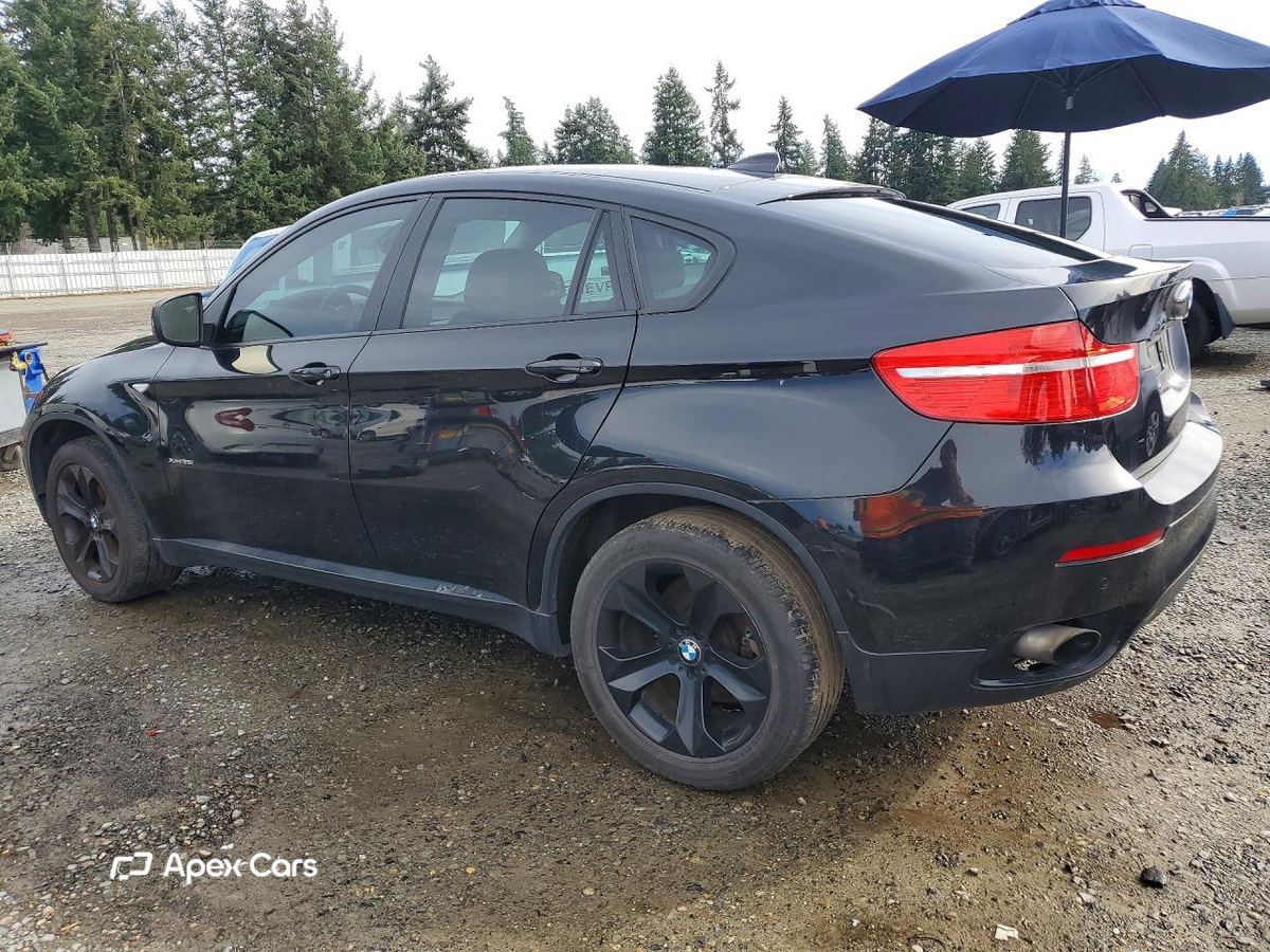 BMW X6 2011