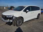 Chrysler Pacifica 2023