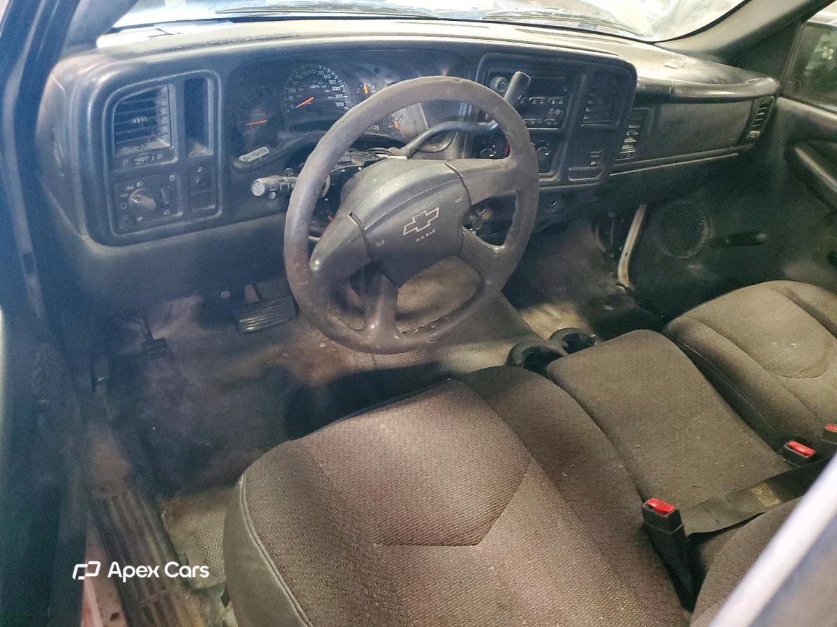 Chevrolet Silverado 2004