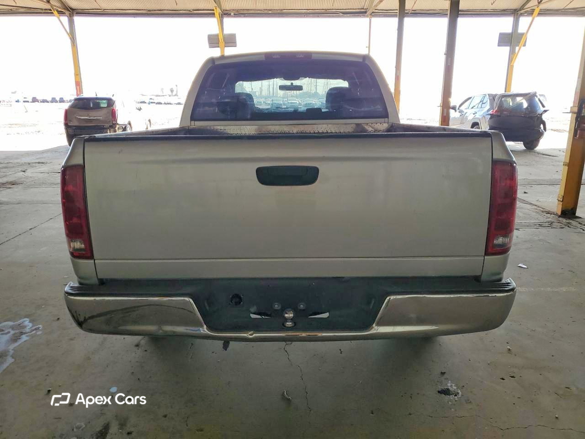 Dodge RAM 2005