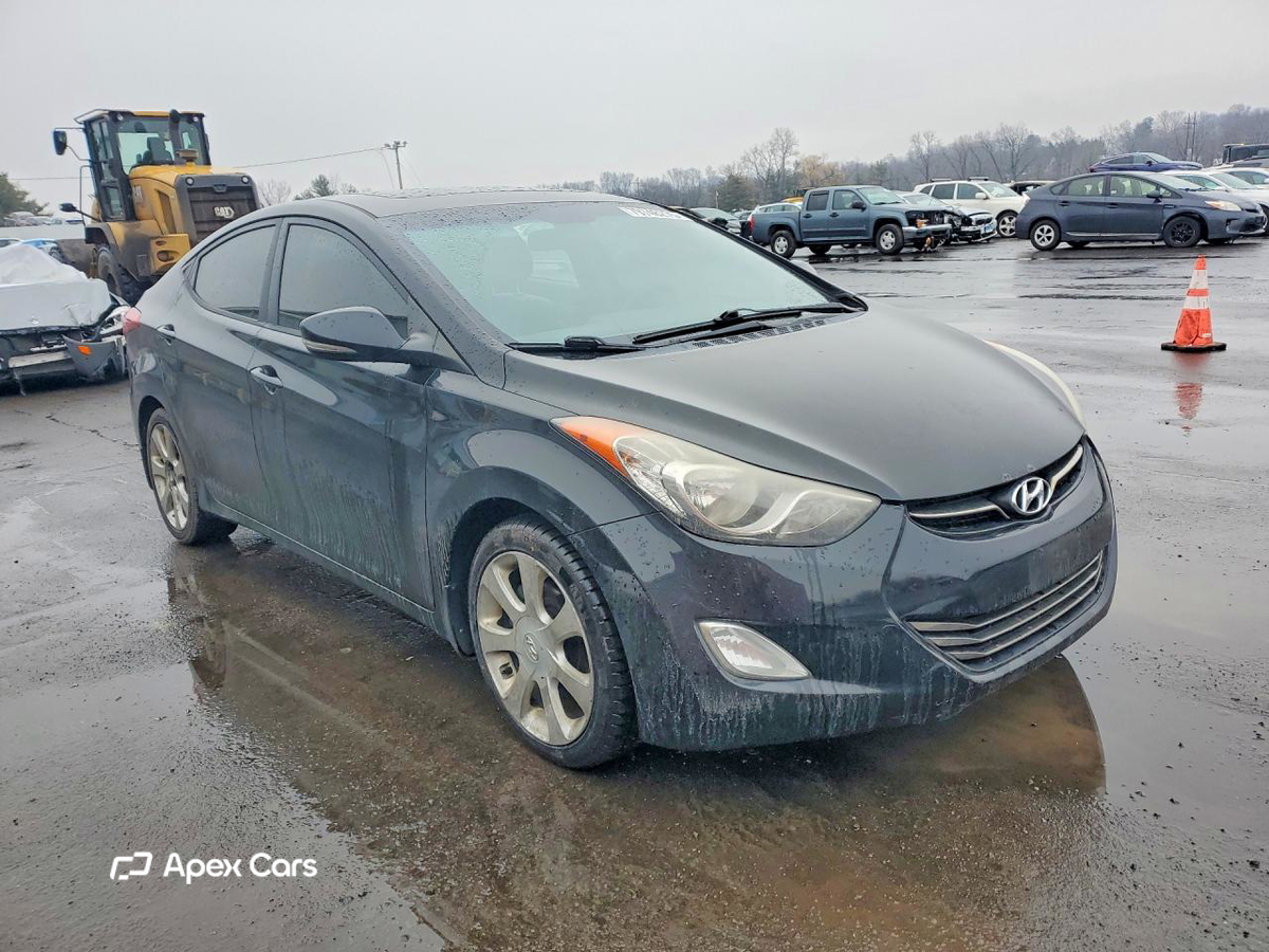 Hyundai Elantra 2012