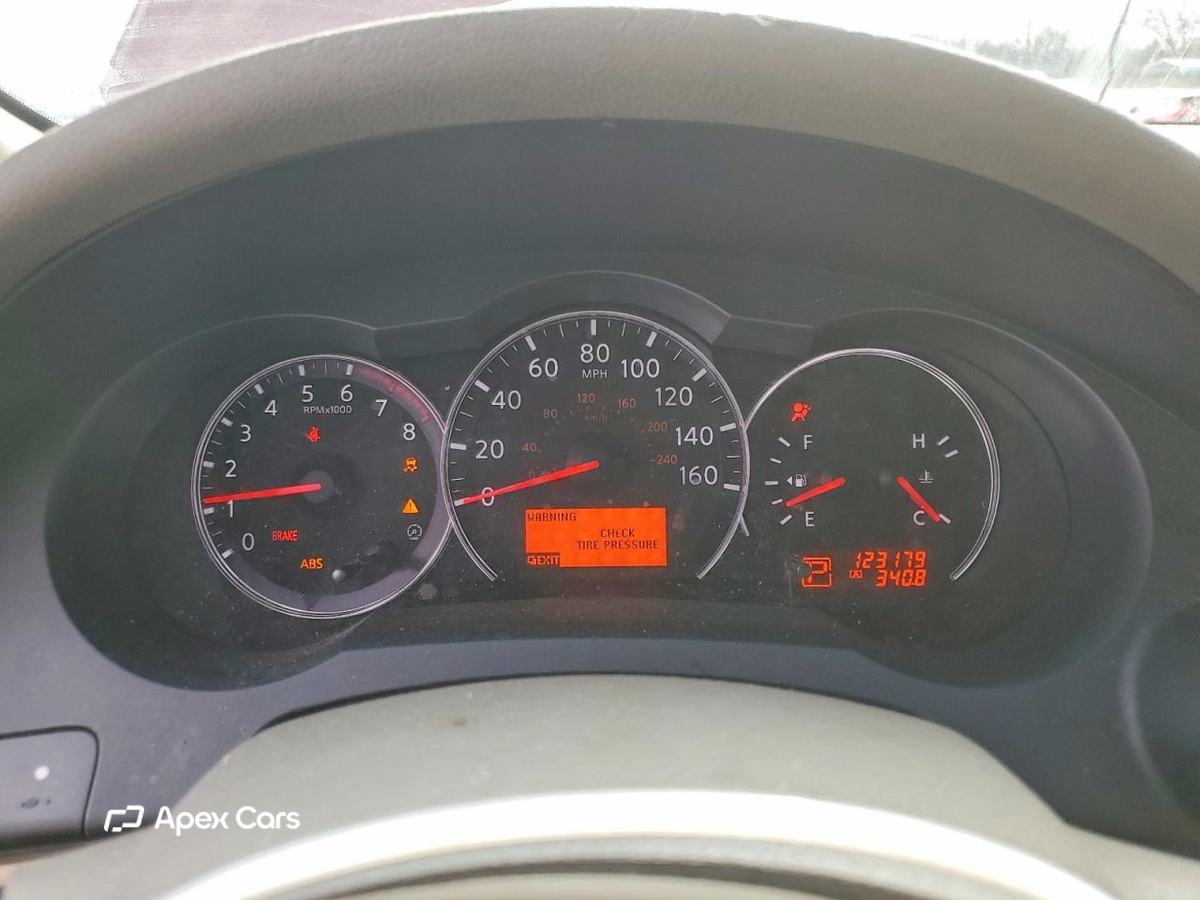 Nissan Altima 2012