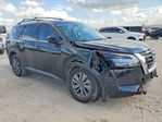 Nissan Pathfinder 2025