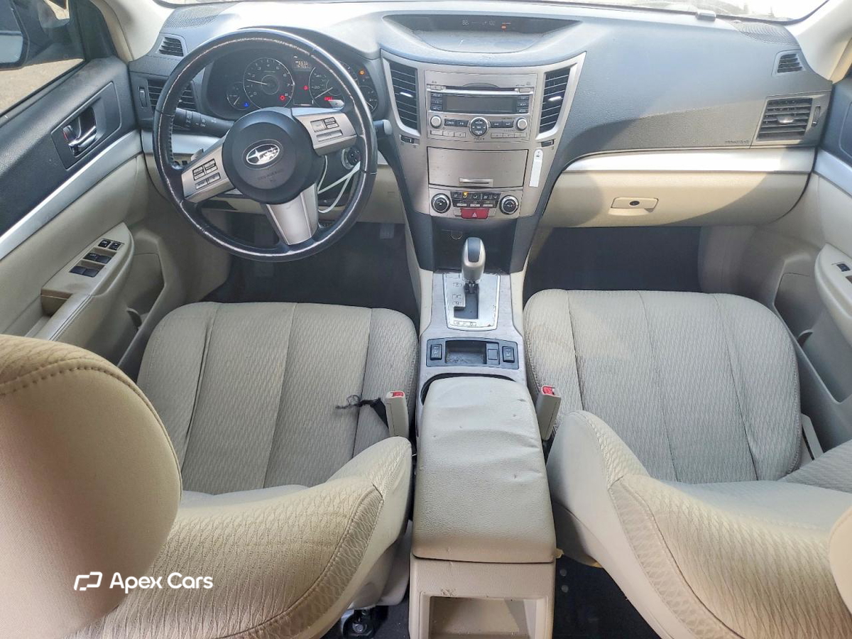 Subaru Outback 2011