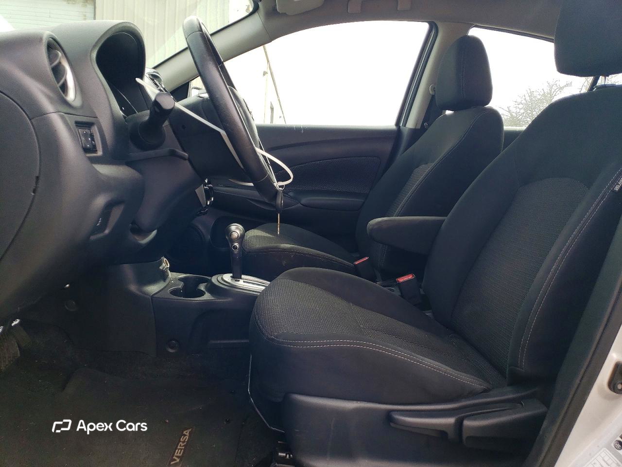 Nissan Versa 2018