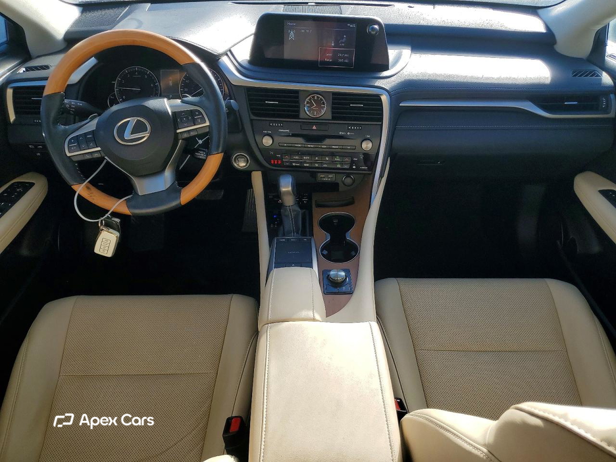 Lexus RX 2021