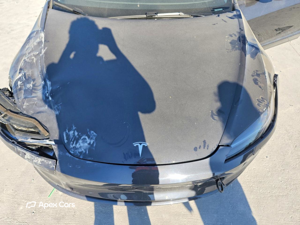 Tesla Model 3 2025