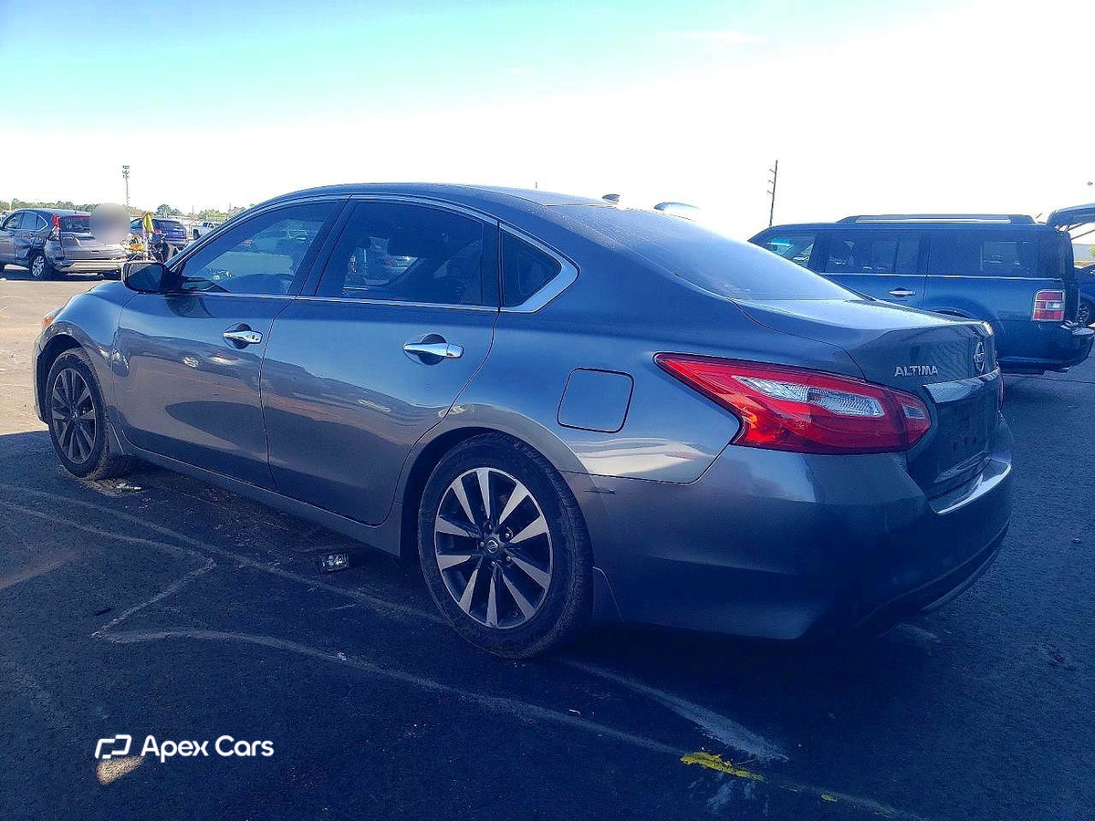 Nissan Altima 2017